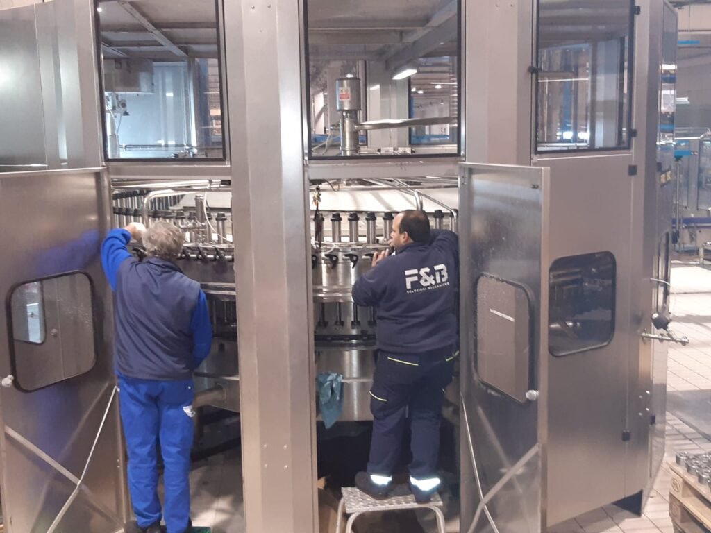 Tecnici F&B su un impianto del cliente